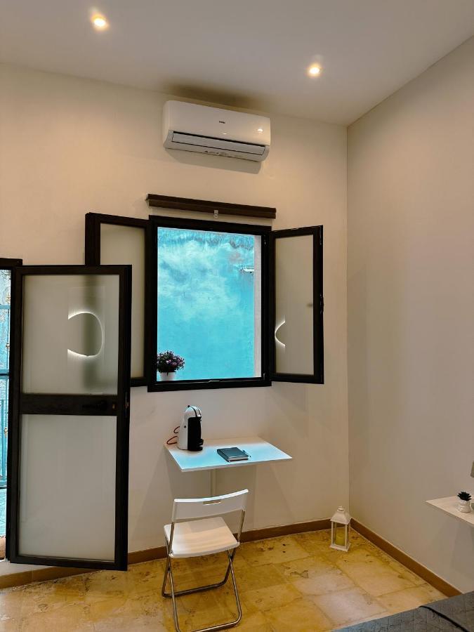 Hotel Del Carmine 23 à Bari Extérieur photo