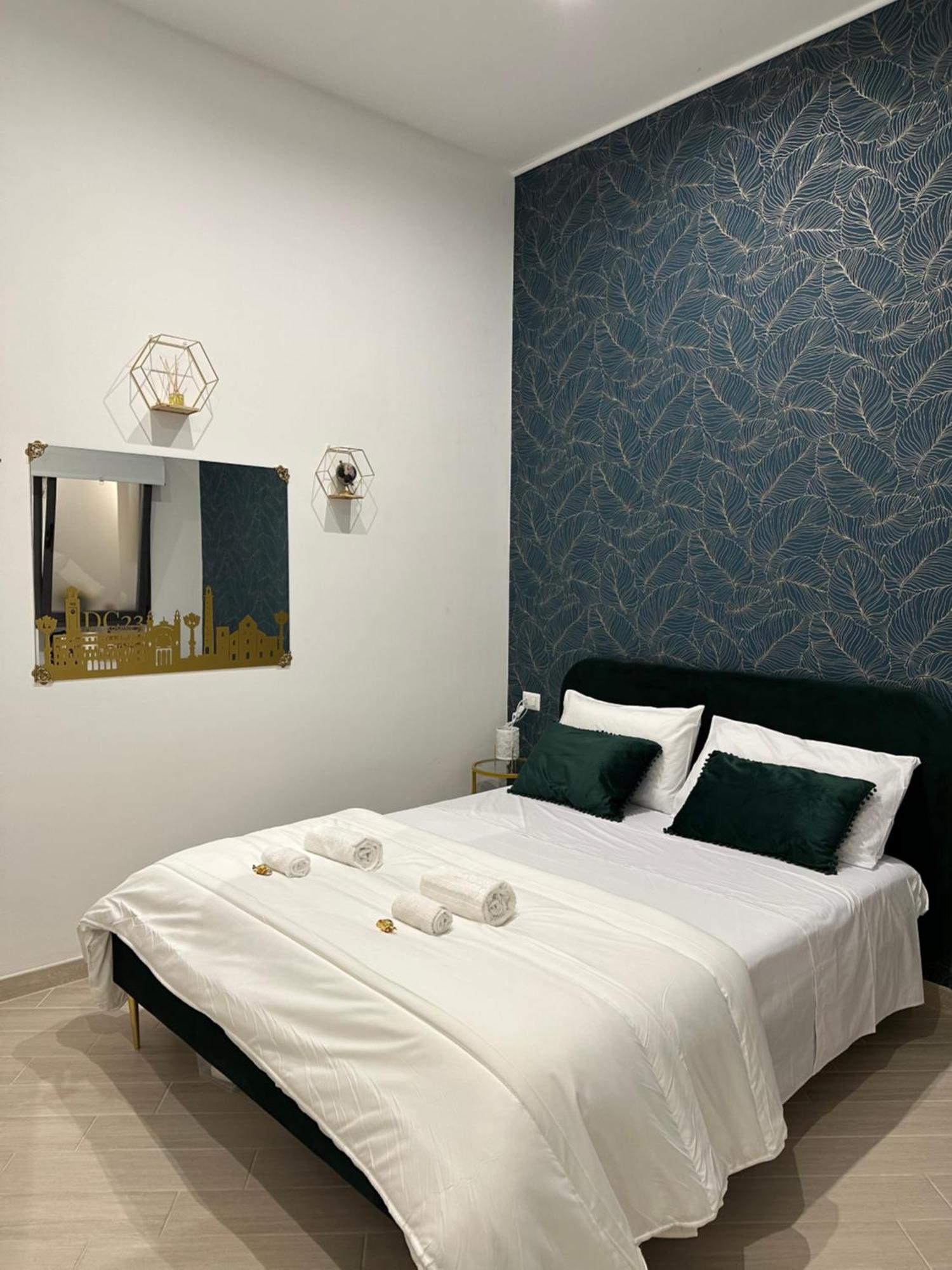 Hotel Del Carmine 23 à Bari Extérieur photo